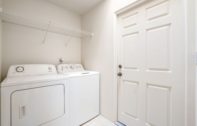 60 Camino De La Questa Del Aire, Placitas, NM 87043