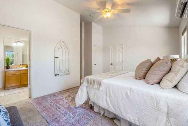 60 Camino De La Questa Del Aire, Placitas, NM 87043