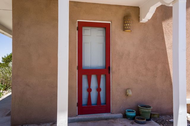 60 Camino De La Questa Del Aire, Placitas, NM 87043