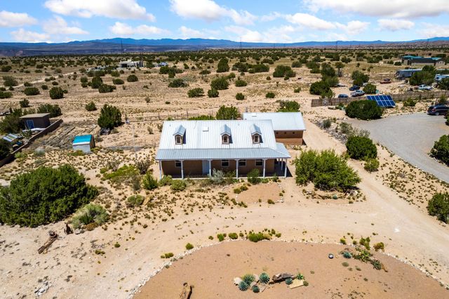 60 Camino De La Questa Del Aire, Placitas, NM 87043
