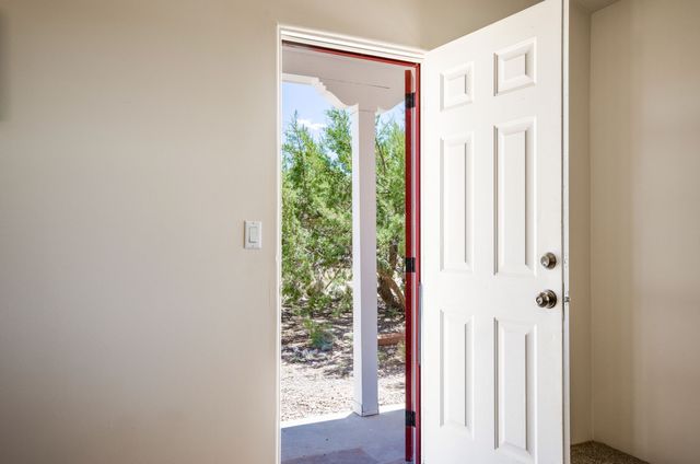 60 Camino De La Questa Del Aire, Placitas, NM 87043
