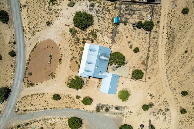 60 Camino De La Questa Del Aire, Placitas, NM 87043