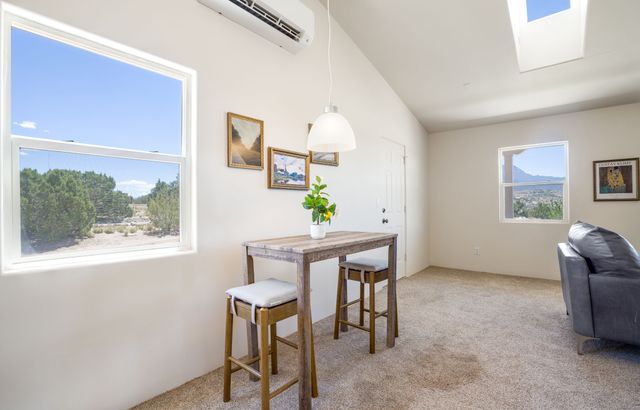 60 Camino De La Questa Del Aire, Placitas, NM 87043