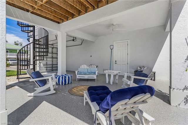 5691 Marimin DR, Bonita Springs, FL 34134