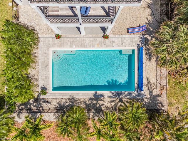 5691 Marimin DR, Bonita Springs, FL 34134