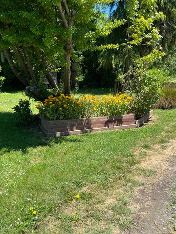 7518 Elk River Court, Elk River, CA 95503