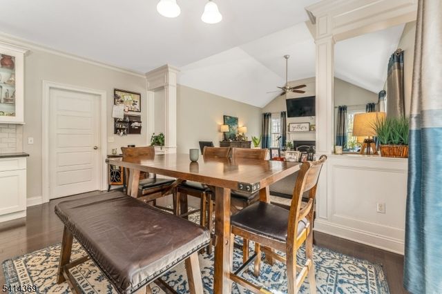 40 Quakertown Rd, Franklin Twp., NJ 08867