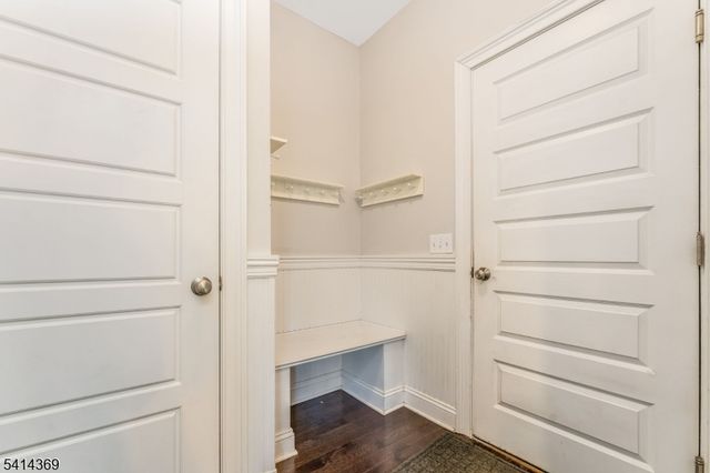 40 Quakertown Rd, Franklin Twp., NJ 08867