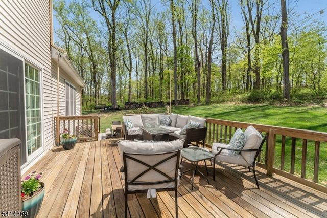 40 Quakertown Rd, Franklin Twp., NJ 08867