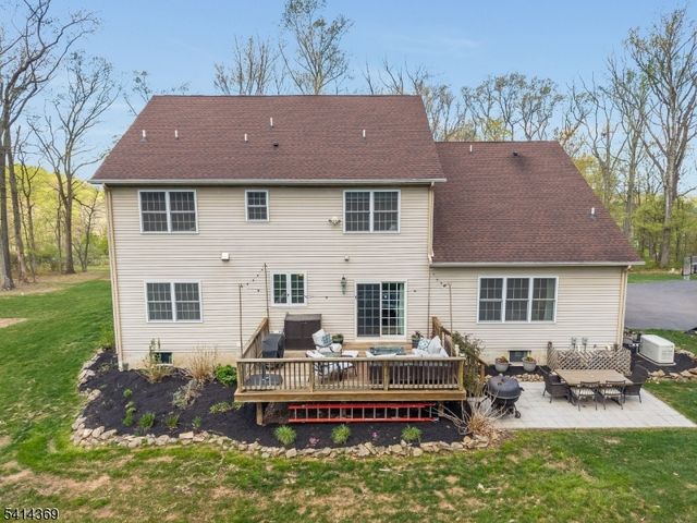 40 Quakertown Rd, Franklin Twp., NJ 08867