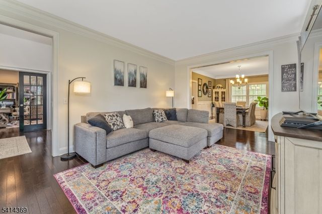40 Quakertown Rd, Franklin Twp., NJ 08867