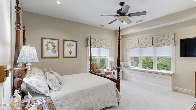 1409 Mockingbird Terrace Dr, UNIT 104, Louisville, KY 40207