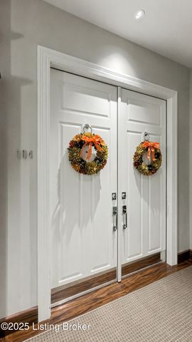 1409 Mockingbird Terrace Dr, UNIT 104, Louisville, KY 40207