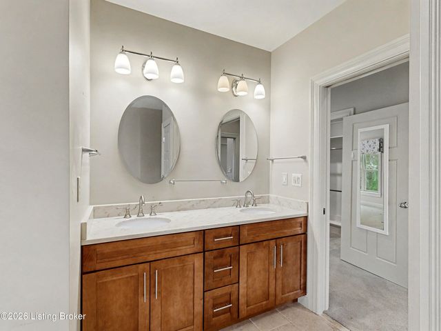 1409 Mockingbird Terrace Dr UNIT 104, Louisville, KY 40207