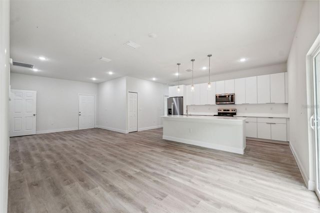 732 W MACROY PLACE, Dunnellon, FL 34434