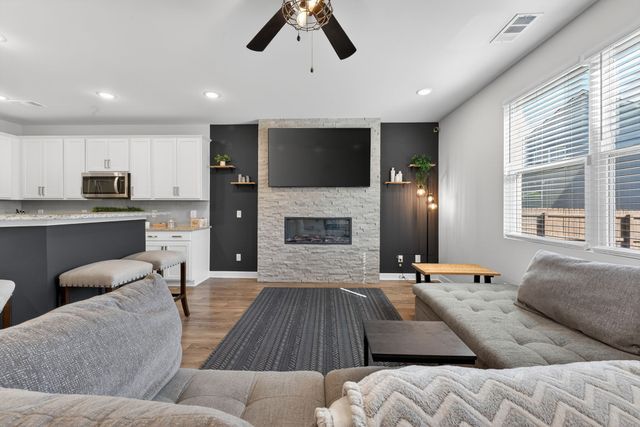 4407 Bomeadows Dr, SW, Murfreesboro, TN 37128