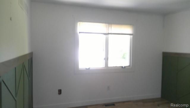 561 S Elba Road, Elba Township, MI 48446