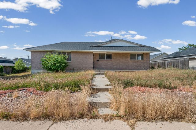 649 E 400 N, Spanish Fork, UT 84660