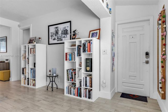 4371 SW 13th Ter, Miami, FL 33134