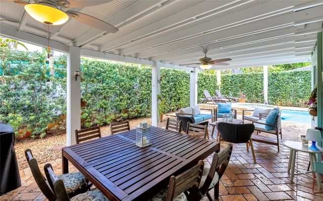 4371 SW 13th Ter, Miami, FL 33134