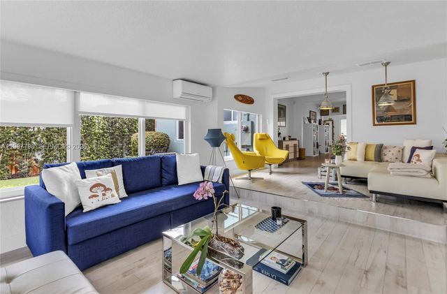 4371 SW 13th Ter, Miami, FL 33134