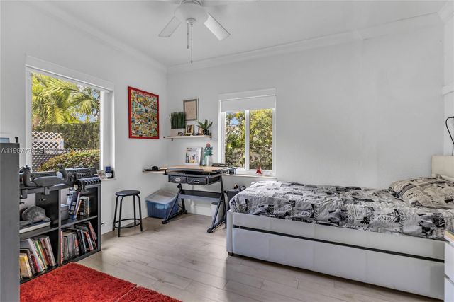 4371 SW 13th Ter, Miami, FL 33134