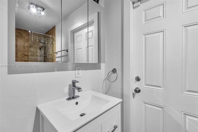 4371 SW 13th Ter, Miami, FL 33134