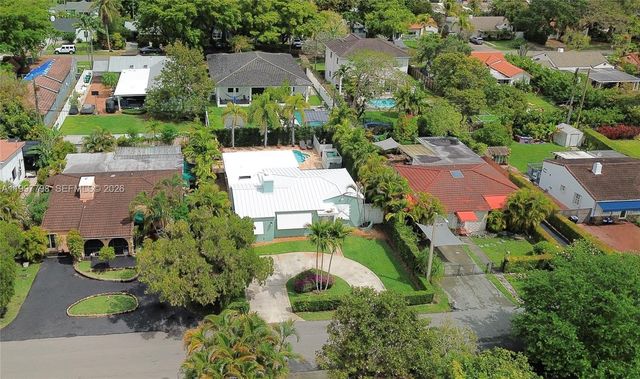 4371 SW 13th Ter, Miami, FL 33134