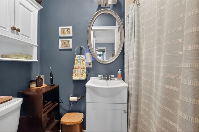 17 Dent St 1, Boston, MA 02132