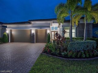 12058 Mimosa ST, Naples, FL 34120