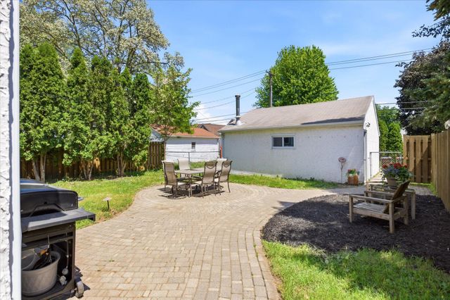 318 13th Avenue N, South Saint Paul, MN 55075