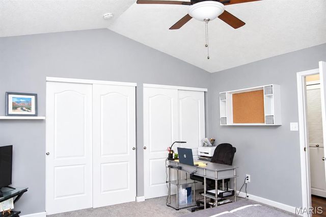 1268 Shirley Ridge Drive D, St Charles, MO 63304
