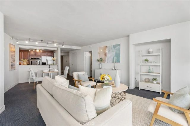 700 E Ocean 2703, Long Beach, CA 90802