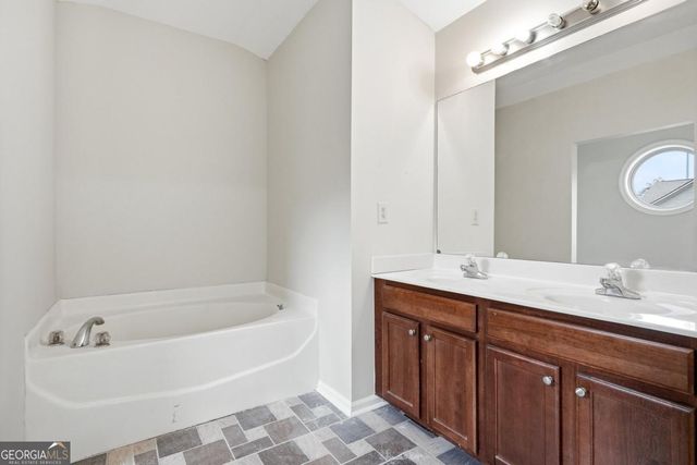 6199 Thorncrest Drive, Tucker, GA 30084