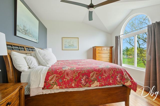 2225 N Old Pond Court, Round Lake Beach, IL 60073