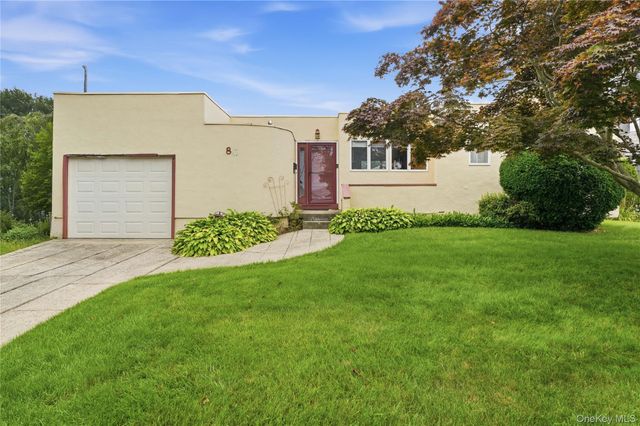 88 Central Avenue, Amityville, NY 11701