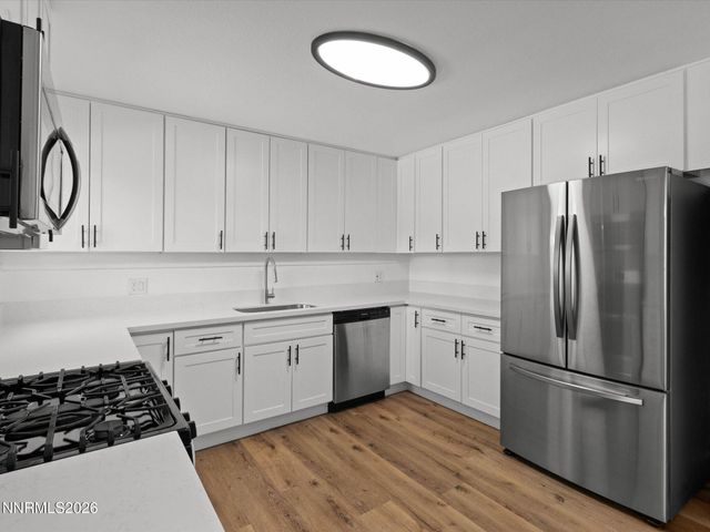 22 E H Street, Sparks, NV 89431