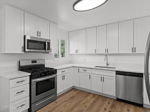 22 E H Street, Sparks, NV 89431