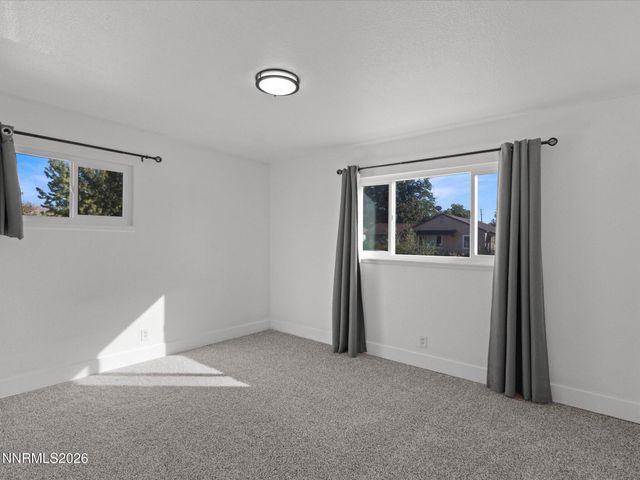 22 E H Street, Sparks, NV 89431