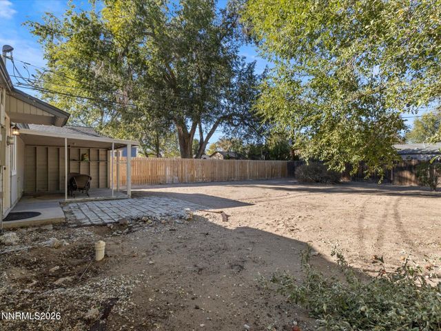 22 E H Street, Sparks, NV 89431