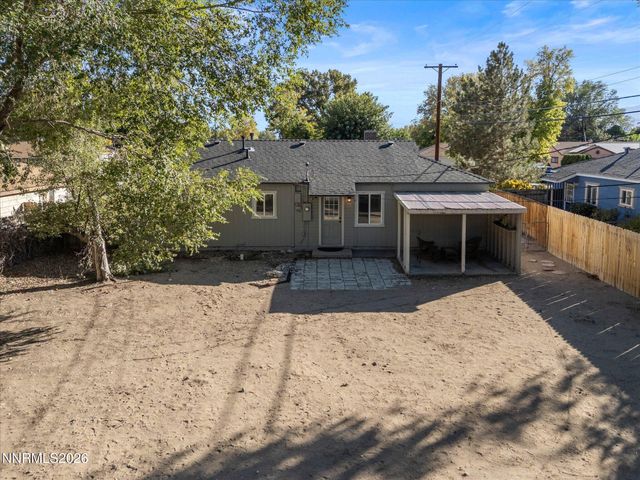 22 E H Street, Sparks, NV 89431