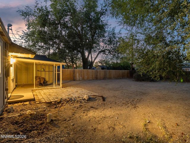 22 E H Street, Sparks, NV 89431
