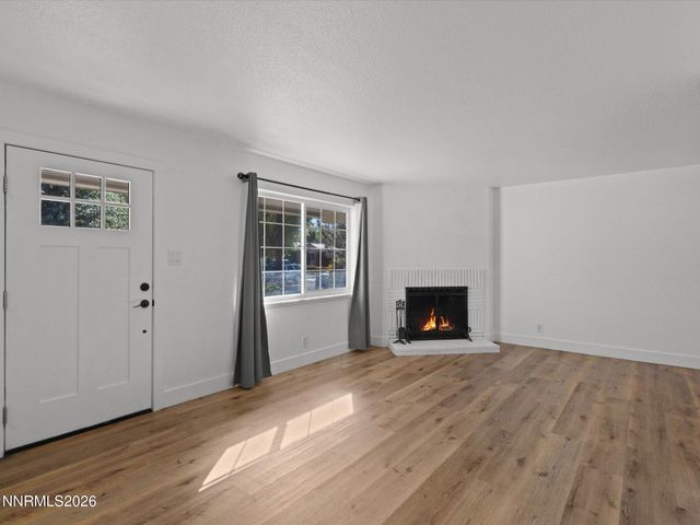 22 E H Street, Sparks, NV 89431