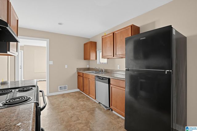 914 CHARLES CIRCLE, Birmingham, AL 35215