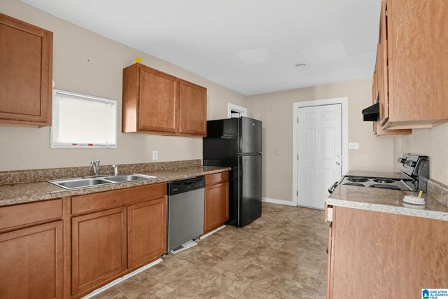 914 CHARLES CIRCLE, Birmingham, AL 35215