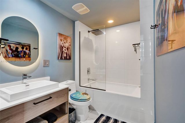 1300 S Miami Ave 4508, Miami, FL 33130