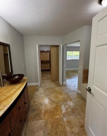 3681 SW 132nd Place 3681, Miami, FL 33175