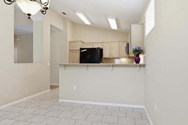 5617 Red Willow Ln, Roseville, CA 95747