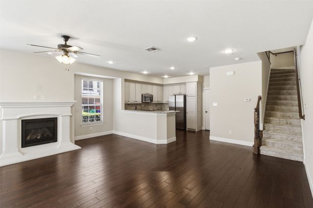 4401 Fisk Lane, Carrollton, TX 75010