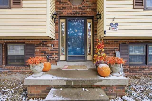 2869 Ark Royal Way, Lexington, KY 40503